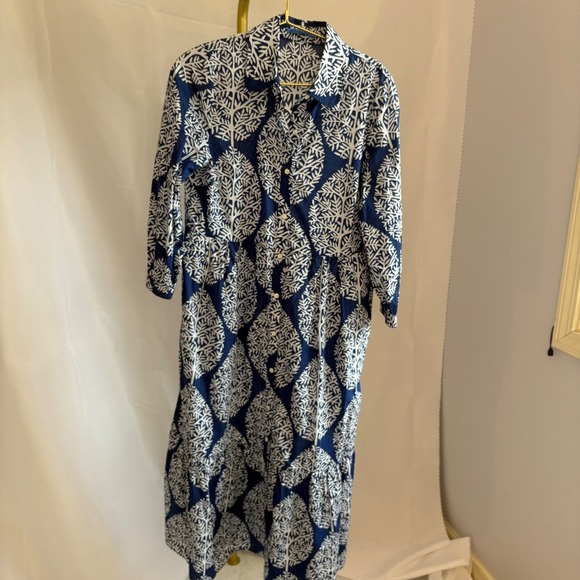 J. McLaughlin Tybee blue agra midi dress. Navy/white pattern. Size Small. EUC - Picture 12 of 12